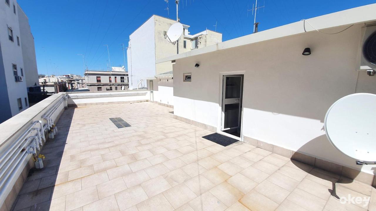 La Terrazza Tra I Tetti Studio - Bari Centro公寓 外观 照片