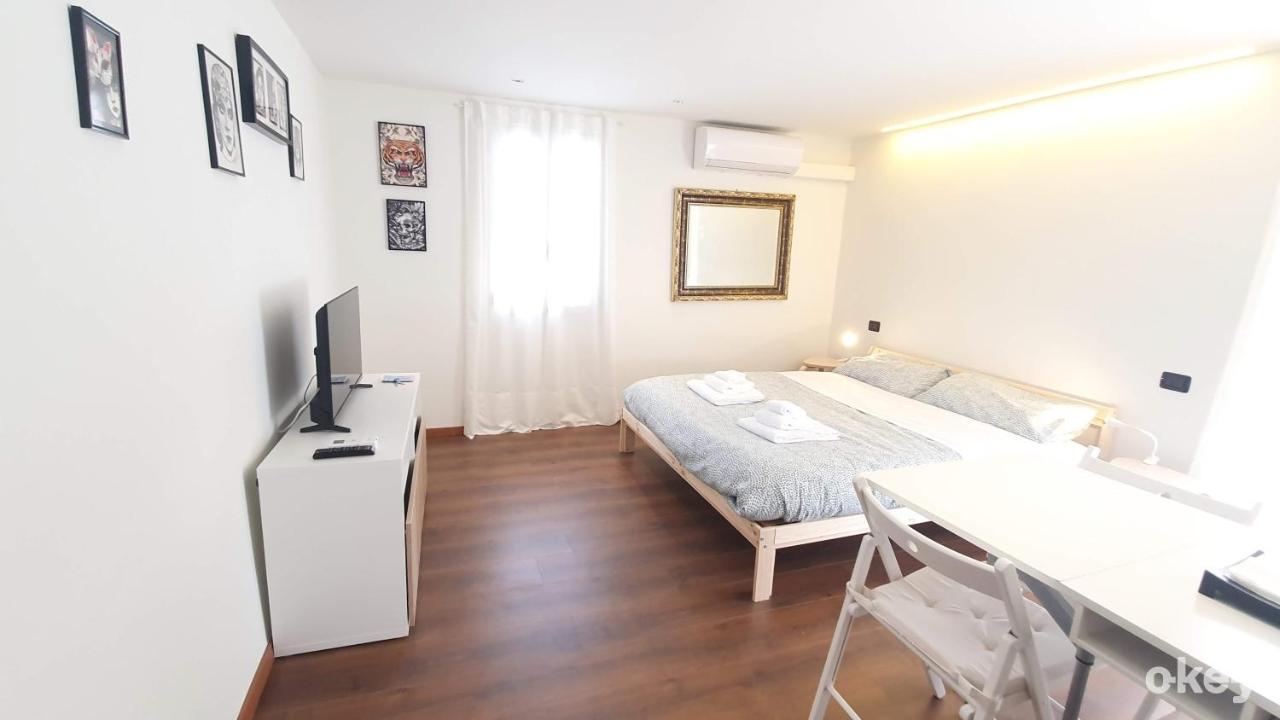 La Terrazza Tra I Tetti Studio - Bari Centro公寓 外观 照片